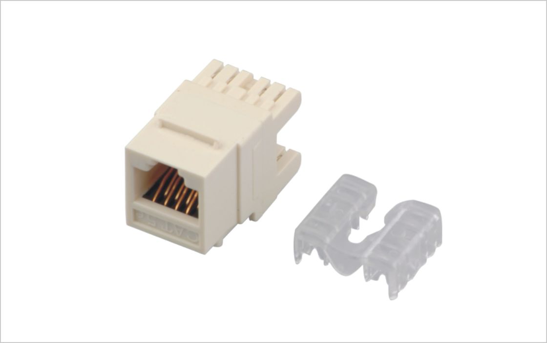 Jaque modular trapezoide YH7004 Alto-seguro do grau 8P8C da coroa 180 do jaque da rede de Cat.5E RJ45