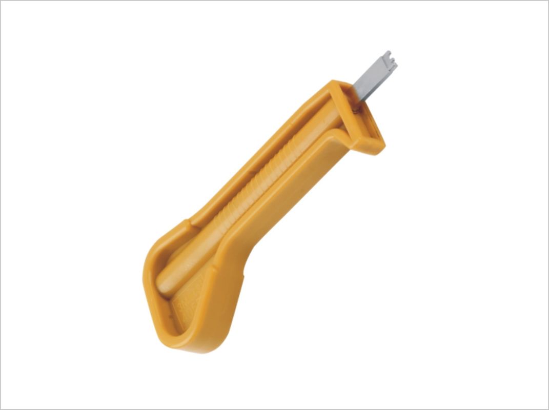 As ferramentas da fiação da rede com fio emendam o conector para os sistemas prendendo integrados YH00