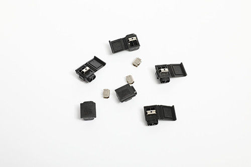 As ferramentas da fiação da rede com fio emendam o conector para os sistemas prendendo integrados YH00