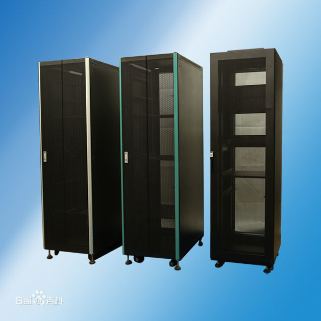 Equipamento de armazenamento de computadores e de armazenamento de computadores