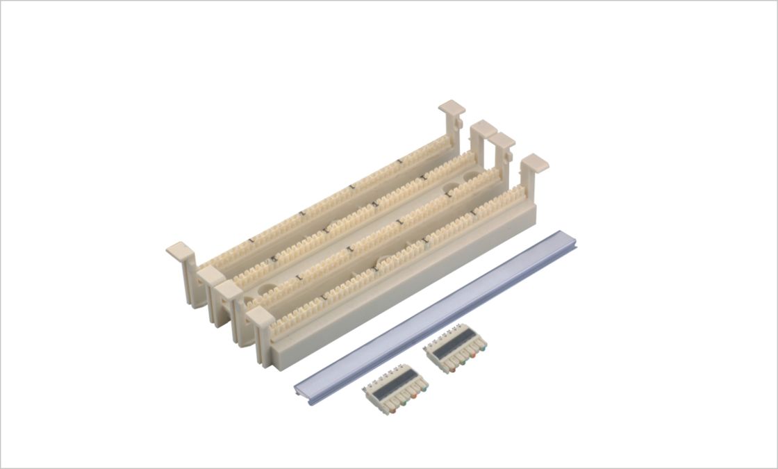 De Etherne da fibra ótica do remendo o painel painel/110 de remendo para a cruz 110 de obstrução conecta o sistema YH4022